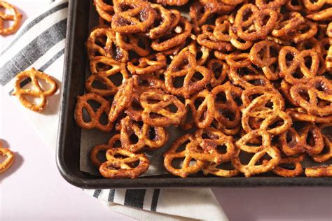 EASY Cinnamon Sugar Pretzels- Sweet, Salty & Ready in 45 Minutes!