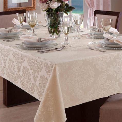 Toalha De Mesa Jacquard Retangular 6 Lugares Marfim MadeiraMadeira