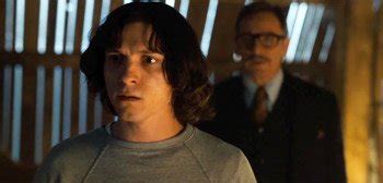 Tom Holland In 1970s NYC Crime Thriller The Crowded Room Trailer