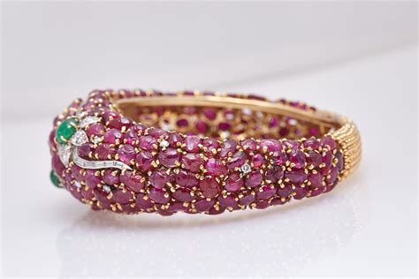 Carved Ruby Emerald and Diamond Cuff Bracelet - Eleuteri