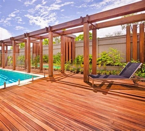 Verniz Madeira Deck Power Stain Premium Eucatex 3 6L Imbuia