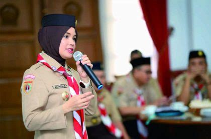 Kenapa Seragam Pramuka Berwarna Coklat Ternyata Ini Alasan Tabloid