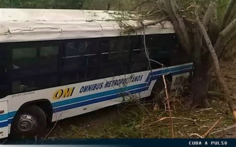 Accidente En La Vía Blanca De Cuba Deja Varios Heridos Cuba A Pulso