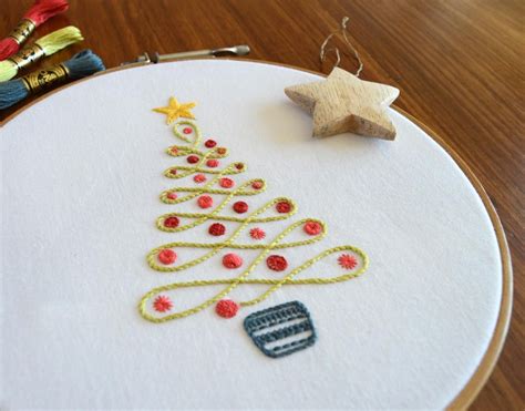 Free Christmas Tree Pattern Craftsy Christmas Embroidery Patterns