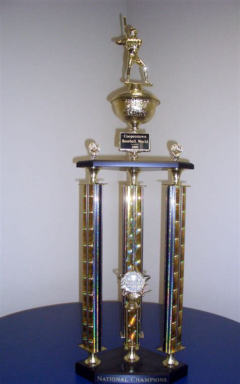 trophy cooperstown baseball world