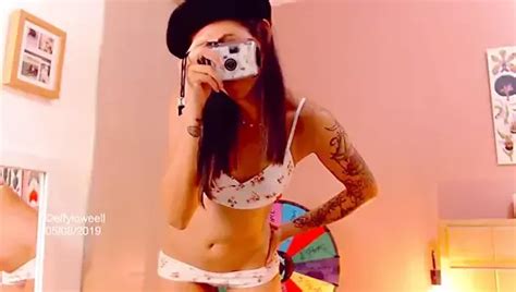 Intensive anal lust asiatische schönheitsmädschen in einem sinnlichen video xHamster