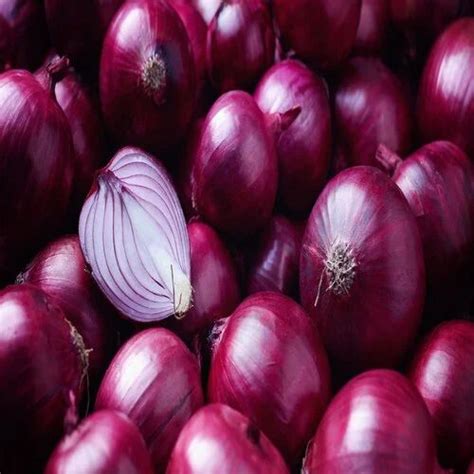 A Grade Maharashtra Onion Packaging Size Kg Onion Size Available