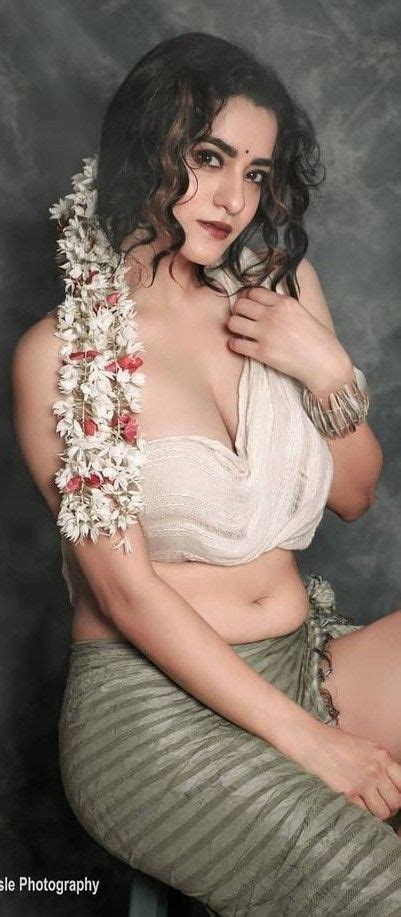 Pin By Fadi On Hot Collection Beautiful Women Naturally Beautiful Celebrities Beautiful