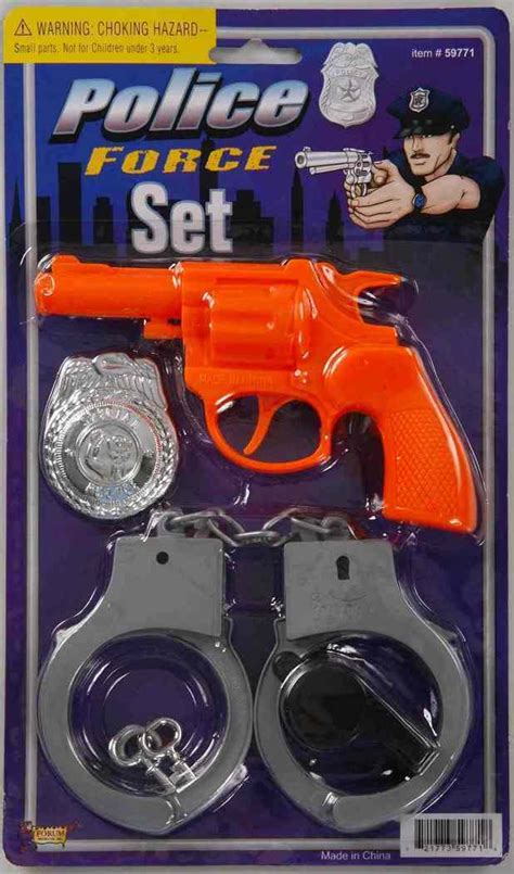 Police Officer Badge Cop Toy Gun Handcuffs Whistle Costume Kit Set