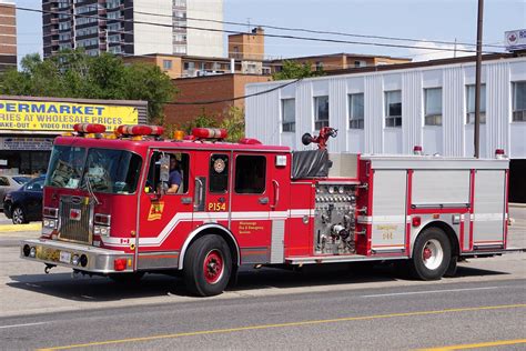 Mississauga Fire And Emergency Services P154 1994 Spartan G Flickr