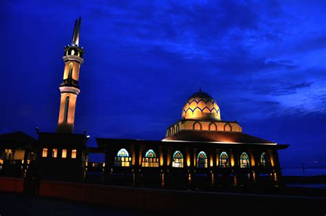 Amazing Malaysia The Scenery Of Masjid Terapung Kuala Perlis