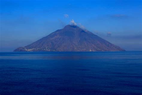 Stromboli By Night Hour Tour From Tropea Getyourguide