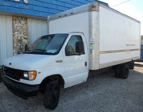 Find Used 2003 Box Truck Ford E350 Super Duty Box Van 137367k Miles