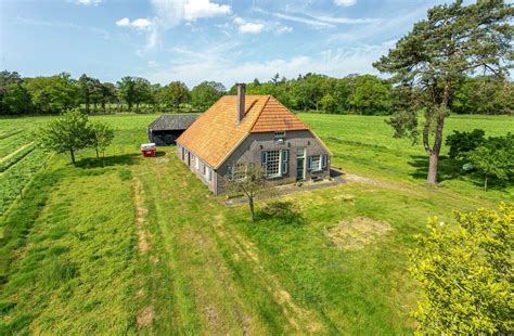 Woonboerderij Op Funda Voor Slechts Ton Zoekt Handige Klusser