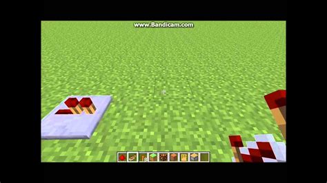 How To Make A Redstone Clock Youtube