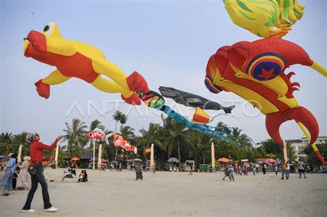 Festival Layang Layang Internasional 2024 ANTARA Foto