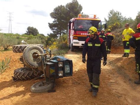 Fallece un hombre de 70 años al quedar atrapado bajo un tractor en