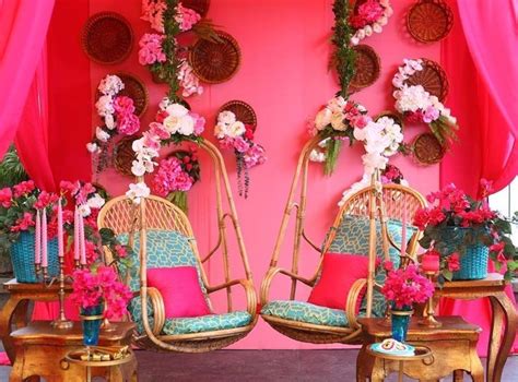 15 DIY Mehndi Decoration Ideas At Home That Are Chic And Easily Done ...