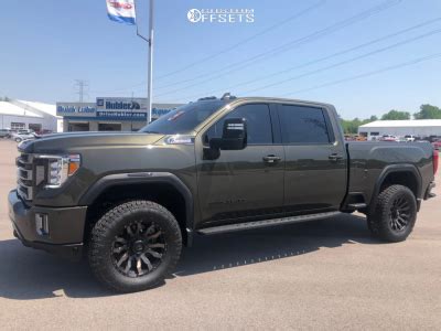 Gmc Sierra Hd With X Play P And R Nitto