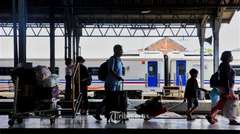 Tiket Kereta Mudik Lebaran Bisa Dipesan Mulai Senin Besok Catat