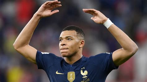 Deschamps: Mbappe has communication skills to excel as France captain