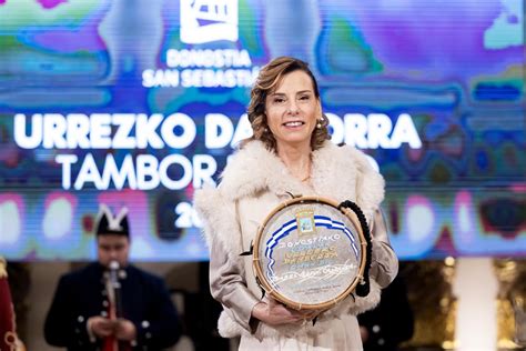 Vídeo La profesora de danza Isabel Verdini recibe el Tambor de Oro 2024