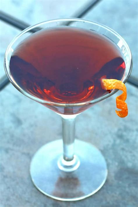 9 Delicious Sloe Gin Cocktail Recipes | Mix That Drink