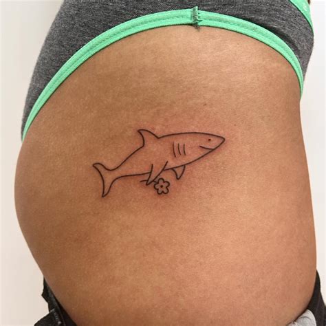 Aggregate More Than Minimal Shark Tattoo Super Hot In Cdgdbentre