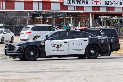 Fort Worth Pd Dodge Charger Pursuit Traffic Enforceme Flickr