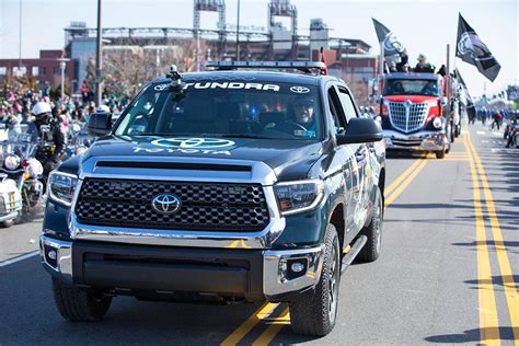 A Toyota Tundra Hybrid Is Coming | CarBuzz