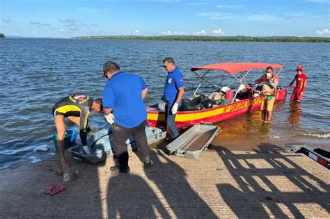 Corpos das vítimas do naufrágio no rio Xingu em Altamira são