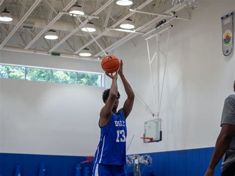 Film Room Analyzing Duke Mens Basketball Forward Sean Stewart The Chronicle