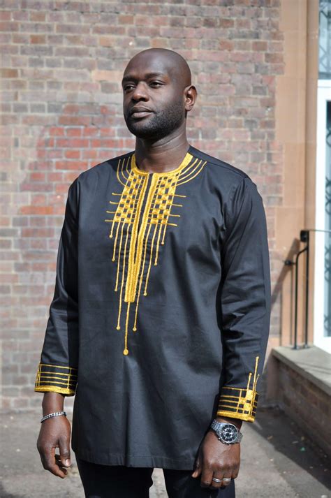 APIYO MEN'S AFRICAN PRINT TRADITIONAL SHIRT DRESS (GOLD EMBROIDERY ...