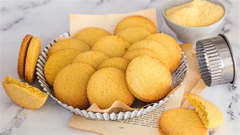 Biscotti Con Farina Di Mais La Ricetta Dei Dolcetti Rustici E Golosi