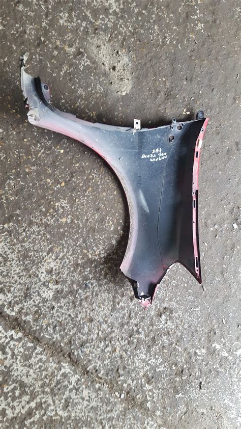 Renault Clio MK3 20052012 Divers Os Wing Tennj 185 Store Renault