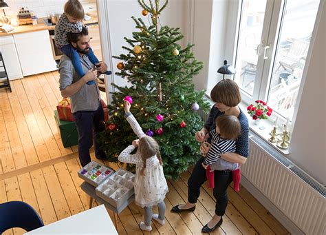 German Christmas Traditions - PureWow