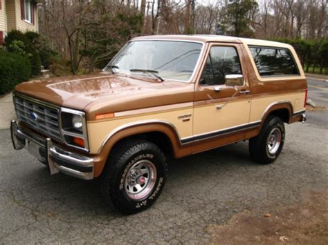 Topworldauto Photos Of Ford Bronco Xlt Photo Galleries