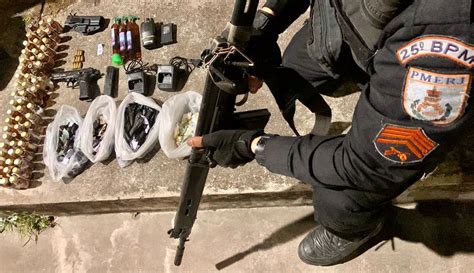 V Deo Gat Prende Traficante Drogas E Arma Na Favela Do Lixo