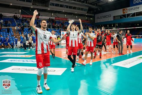 Worldofvolley Pol M Resovias Dream Start Continues Out Of