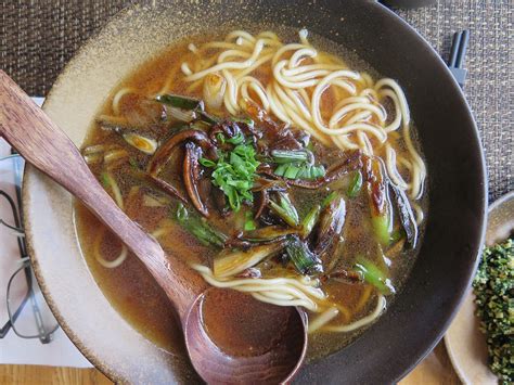 Shanghai Noodle Soup