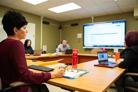 Conseil D Administration Centre De Services Scolaire Du Lac Abitibi