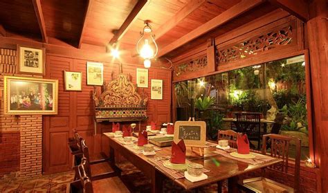 Ruan Mullika Restaurant Bangkok Traditional Thai Cuisine Escape