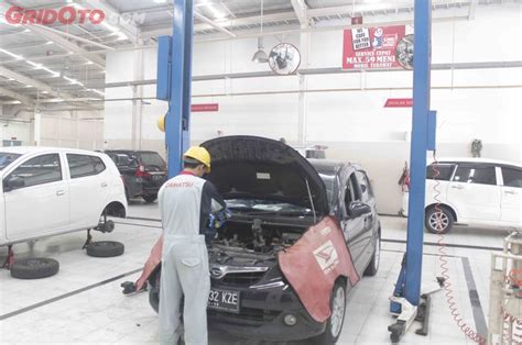 Buka Jam Saat Libur Nataru Servis Mobil Di Posko Siaga Daihatsu