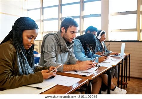 931 Distracted College Student Images Stock Photos And Vectors