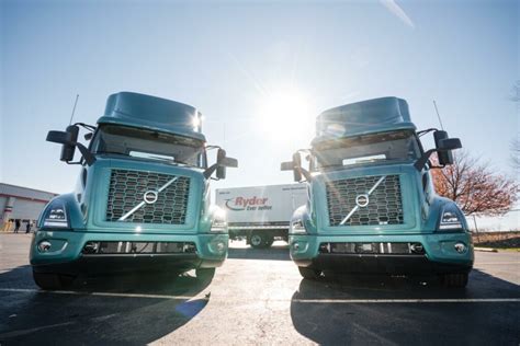 Volvo receiving more parts shipments by electric truck - Truck News