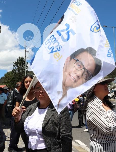 Fotograf As Crimen Ley Y Justicia Velacion Memorial Villavicencio