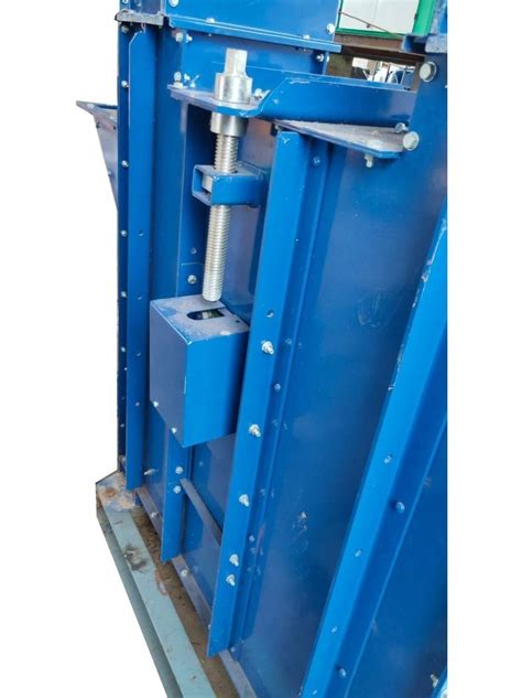 Belt Conveyor Bucket Elevator Hp V At Rs In Indore Id