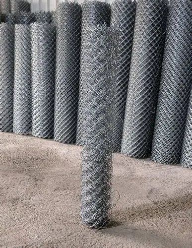 Galvanized Iron Polished GI Poultry Chain Link Mesh Wire Diameter 4 5