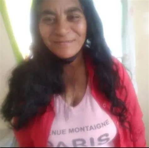 Homem que confessou ter assassinado esposa martelo no Paraná é