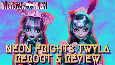 Neon Frights Twyla Reroot Review Monster High Skulltimate Secrets